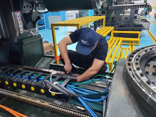 龙游县 共享厂房与订制工厂，打造企业全周期全链条服务新高地